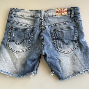 MACHINE DISTRESSED JEAN SHORTS